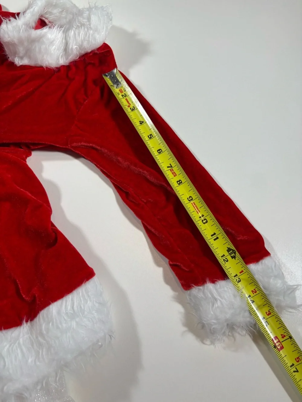 Girls Santa Costume Dress Red Velvet Faux Fur Trim Hat Gloves XS 4-5 Christmas